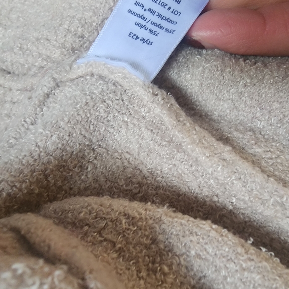 Barefoot Dreams cardigan - Picture 5 of 5